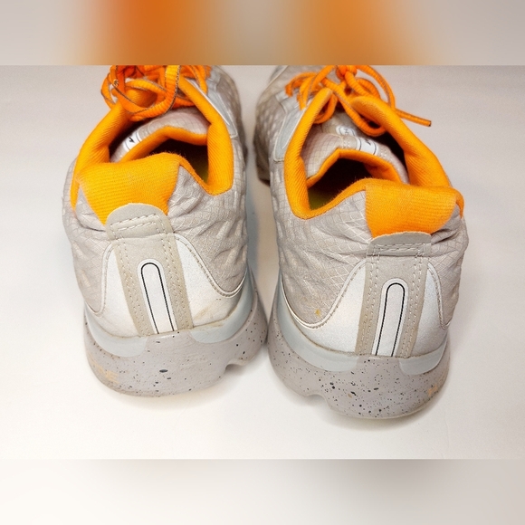 Gray and Orange Under‎ Armour Spine RPM Running Shoes Men Size 10 - Picture 5 of 6